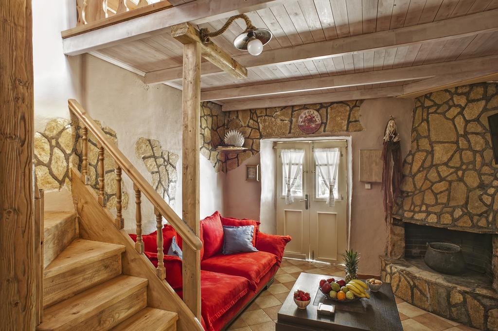 Hara'S View Villa Lassi  Exterior photo